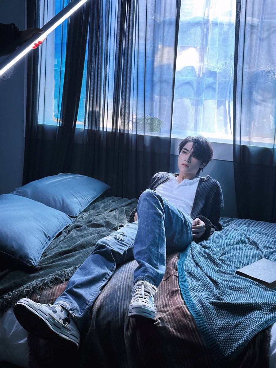 WayV tweet media