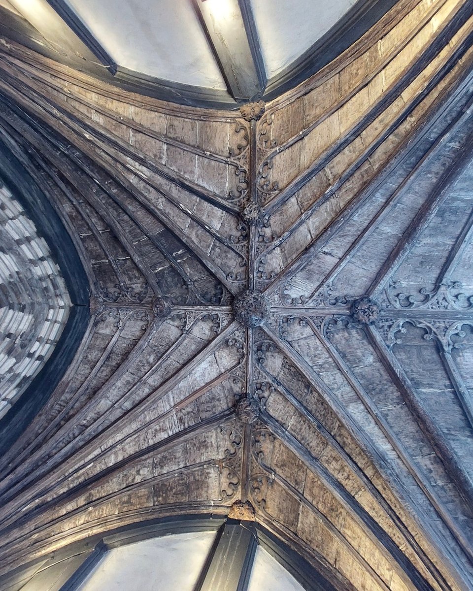 English Cathedrals (@engcathedrals) on Twitter photo 🚪Cathedral Doors🚪
Our first door is the North Porch at <a href="/LeicsCathedral/">Leicester Cathedral</a> & detail from inside.
Now open again after 2 years of work on the Leicester Cathedral Revealed project
Admire all the doors 👇
englishcathedrals.co.uk/latest-news/ca…
#CathedralDoors #DiscoverCathedrals #ADoorADay 🚪Cathedral Doors🚪
Our first door is the North Porch at <a href="/LeicsCathedral/">Leicester Cathedral</a> & detail from inside.
Now open again after 2 years of work on the Leicester Cathedral Revealed project
Admire all the doors 👇
englishcathedrals.co.uk/latest-news/ca…
#CathedralDoors #DiscoverCathedrals #ADoorADay