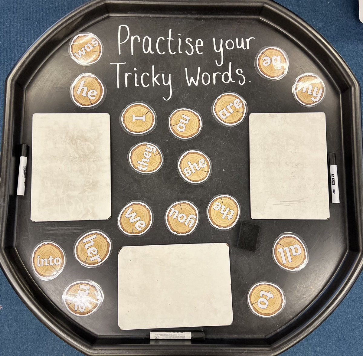 This weeks tuff trays ✨ 
#primaryteacher #tufftray #onetoonecorrespondence #trickywords