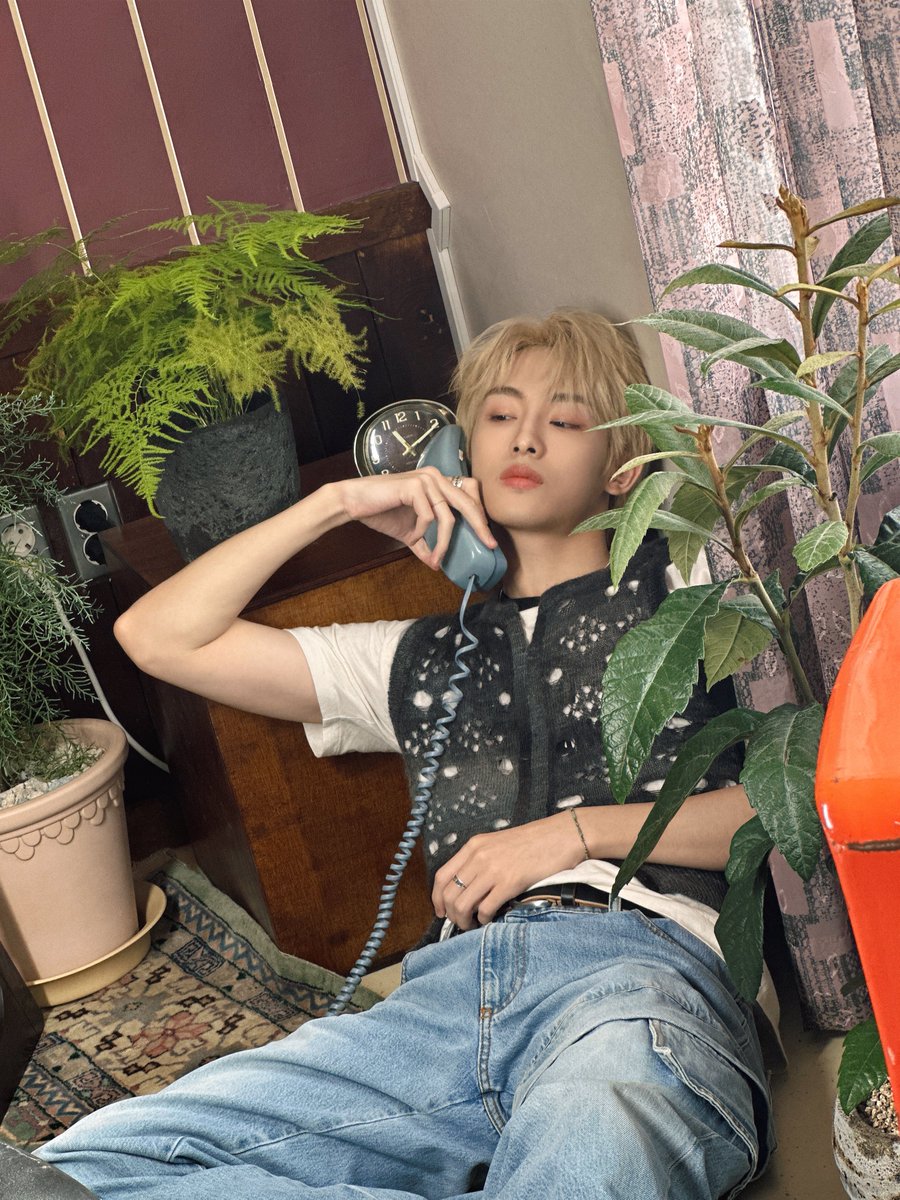 WayV tweet media