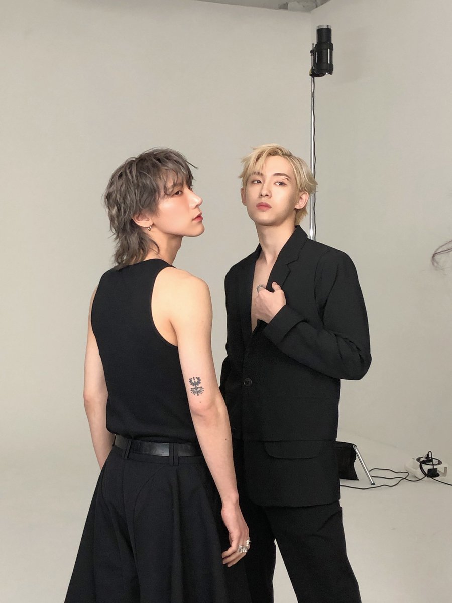 WayV tweet media