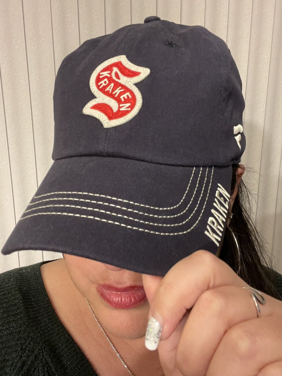 beginnersrunner's tweet photo. Loving this hat! https://t.co/lMd5n0joxp