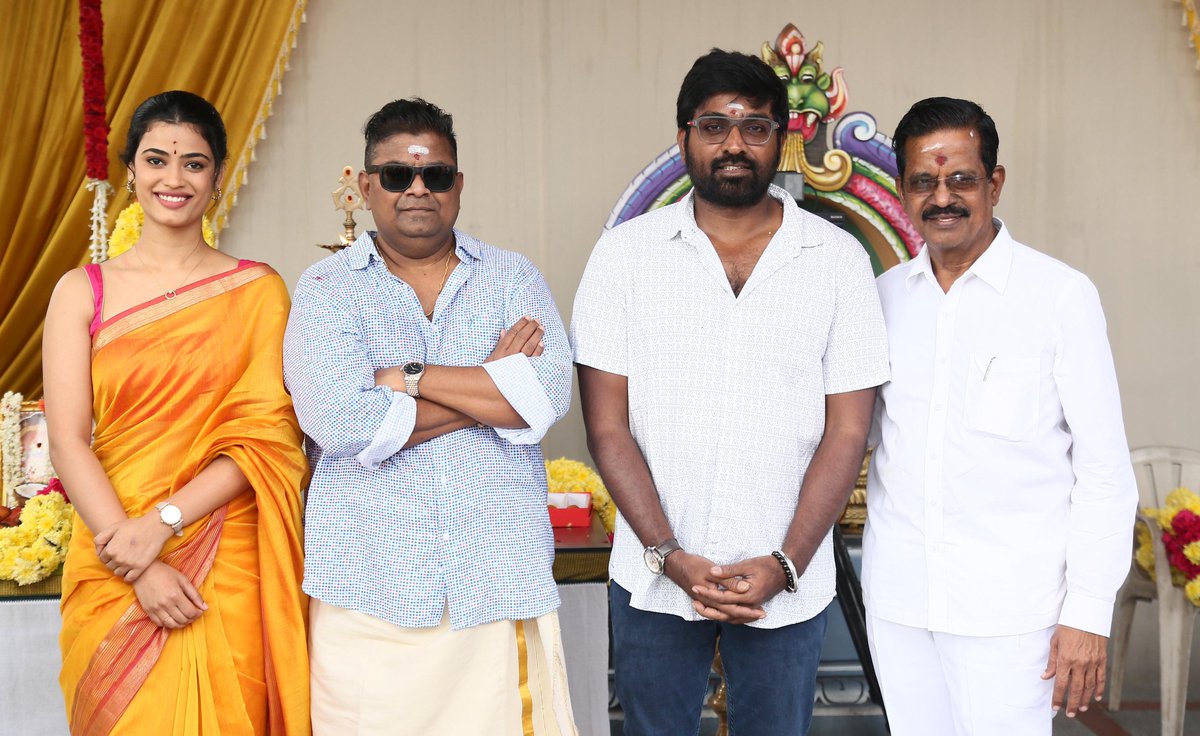 Makkal Selvan #VijaySethupathi's #Train kickstarts shoot from today with pooja! 🎬 The journey begins! @VijaySethuOffl @DirectorMysskin @theVcreations @DimpleHayathi @fowziafathima @Lv_Sri @RaichalRabecca @RIAZtheboss @V4umedia_ @teamaimpr