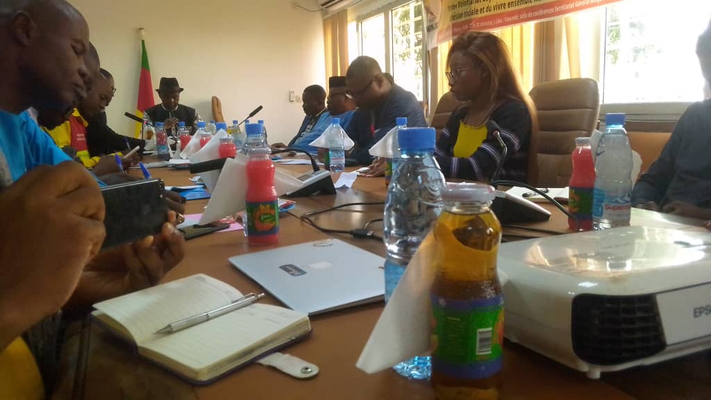 ajevoh's tweet photo. Volunteer Decade at 🇨🇲
@ajevoh and other #PLAVOLCAM member associations took part in a round table on the theme: "Volontariat et préservation de la paix,gage de la cohésion sociale et du vivre ensemble harmonieux: enjeux et défis"organized by #MINJEC at its headquarters building. https://t.co/V1ayDacRPh