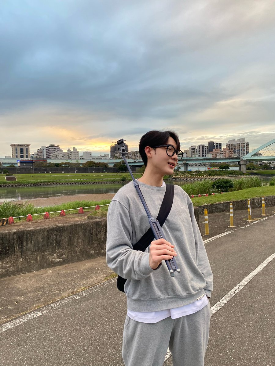 7food__'s tweet photo. 我已經想好退休可以住在河濱公園附近，好適合養老🤤 https://t.co/rWOqlyMYI6