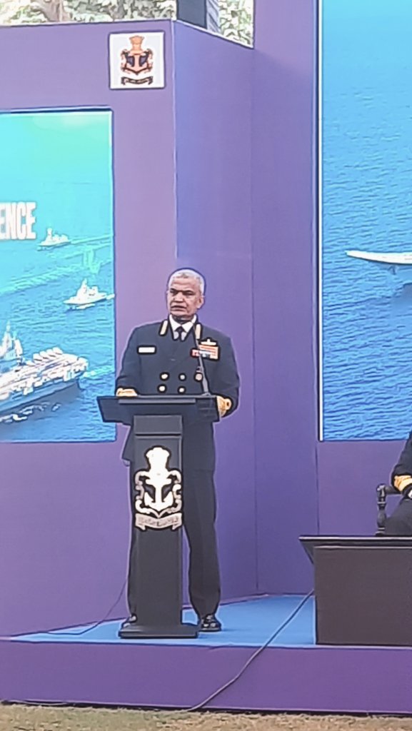 rahulsinghx's tweet photo. WATERSHED IN NAVAL HISTORY. A woman officer has assumed the command of a warship for the first time, says Navy Chief Adm R Hari Kumar. https://t.co/z5c6WiXVqh