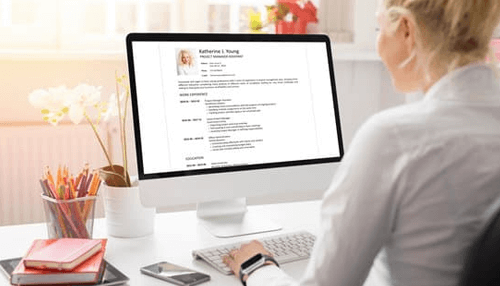 How To Get a Job Faster by Creating an Online Resume that Wins Interviews?

#jobsearchadvice #OnlineResume #careeradvice #interviewprep #GetHiredFast #CareerBoost #interviewtips #onlinejobs #jobsearch #templates #customisation #representation @CaunceOHara

tycoonstory.com/how-to-get-a-j…