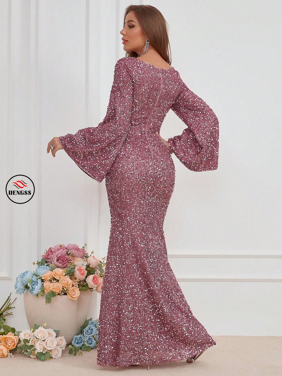 clothing66666's tweet photo. https://t.co/jicanSoQ6X #DENGSS #fashion #style #love #instagood #like #beautiful #follow #clothing #model #beauty #happy #cute #shoes #shop #DENGSSFASHION
Color: Dusty Pink Pattern Type: Plain, Ditsy Floral Type: Bodycon Details: Zipper Neckline: V neck Sleeve Length: Long S... https://t.co/RGU20qcqxp