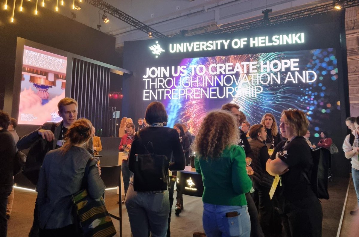 We are here at Slush, presenting research-based solutions for challenges in fields such as health and energy. At out booth you can find: 🔥 Science-based innovations 🔥 @UH_Innovation 🔥 @IncubatorsUH Learn more here: helsinki.fi/en/innovations…