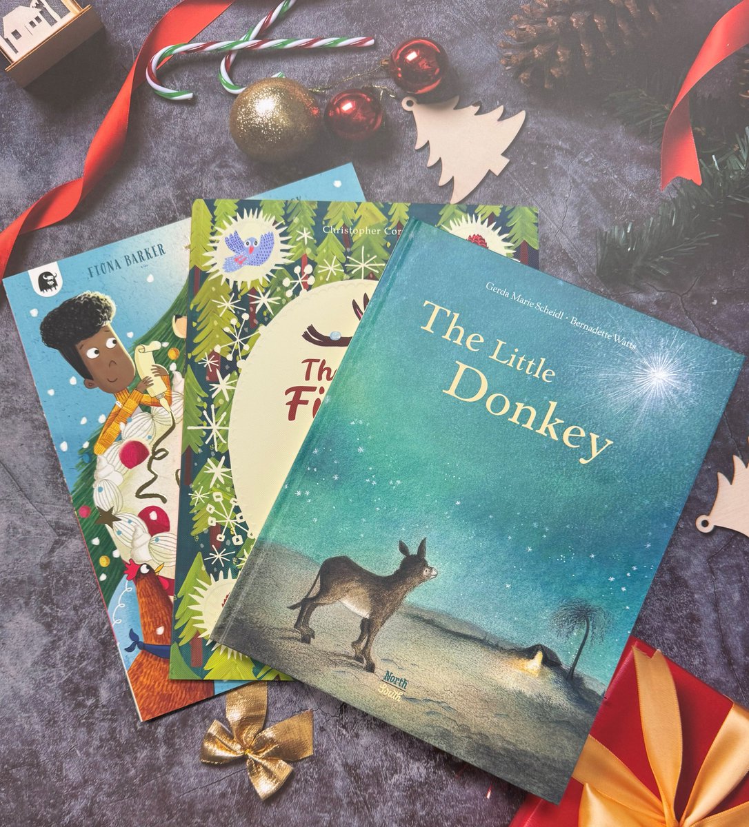 🤶Advent Giveaway!🤶

It's here! Enter our #adventgiveaway &amp; you could win a festive bundle of books for your little one! Repost &amp; Follow us to enter. 

Don't miss your chance, enter now! 

T&amp;Cs over on our blog: bit.ly/3Ro1iWu

#Christmas #ChristmasGiveaway