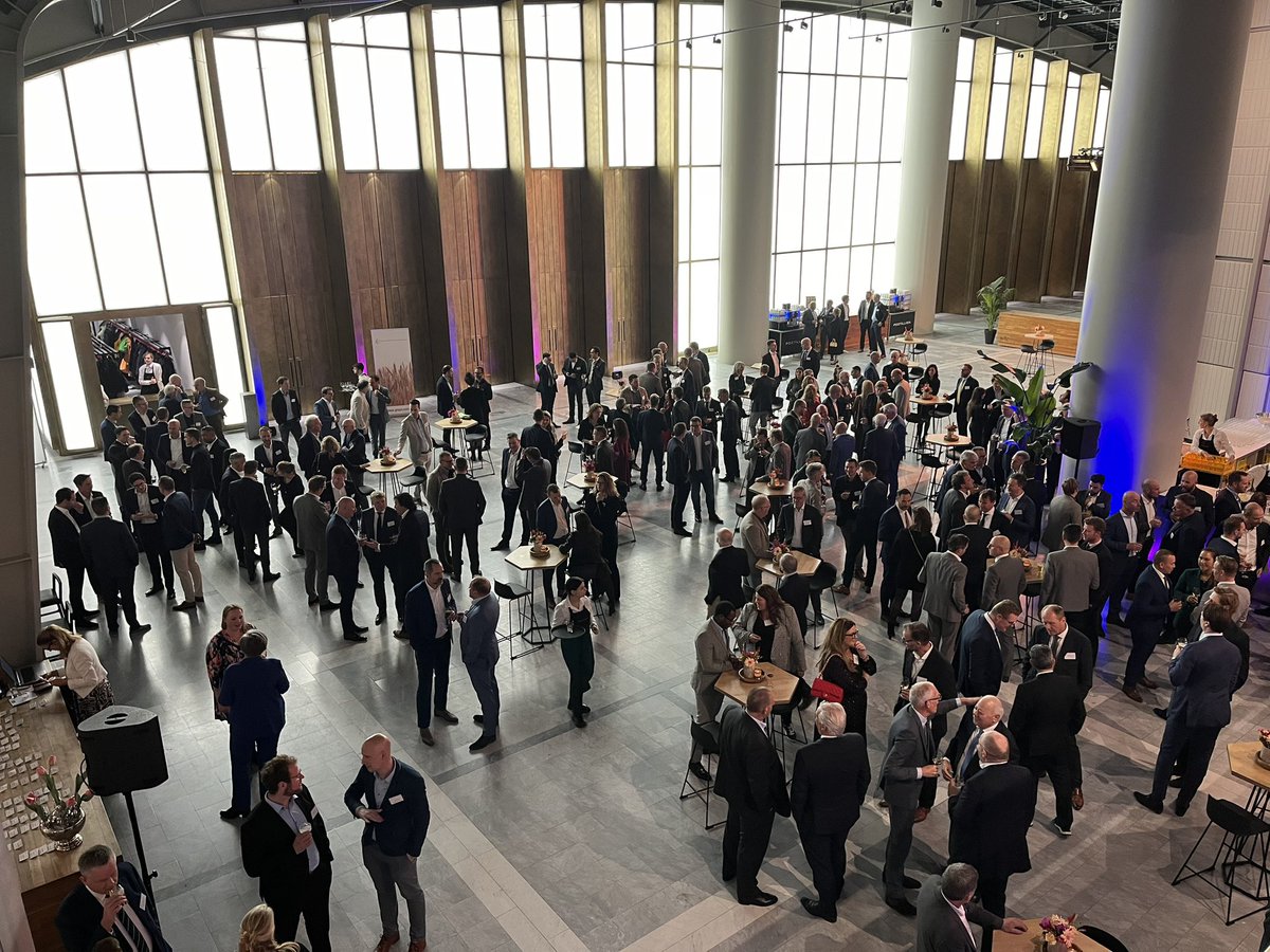 Gisteravond traditionele #Graandiner in de voormalige #Graanbeurs in #Rotterdam. Drukbezochte bijeenkomst voor de leden en hun gasten uit de #graansector #graanhandel