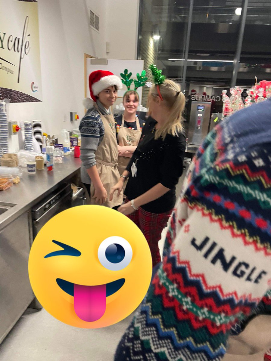 The Valley Cafe Team did a brilliant job last night @GarnockCampus #ChristmasFayre 🎄They put their #Barista #Skills to the test and served well over 200 hot drinks to our #Community ☕️Thanks to all our customers, remember we are open Wednesday afternoons! #Teamwork @DYWAyrshire