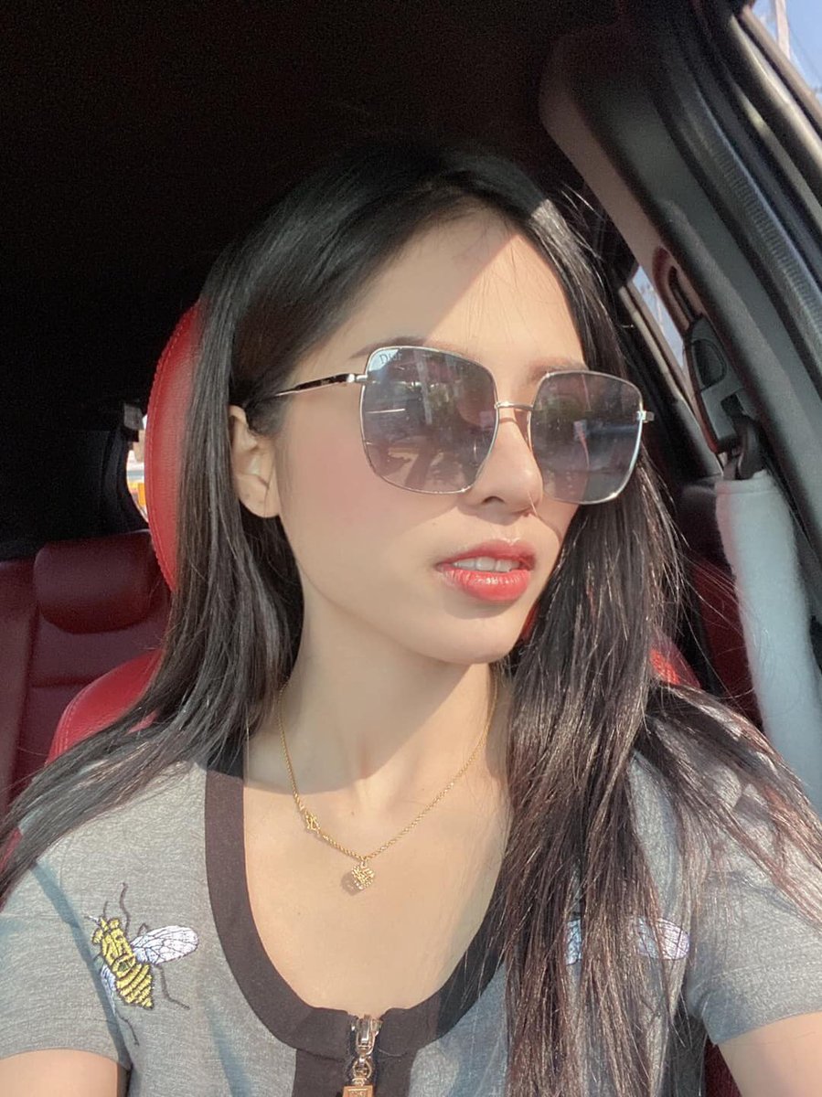 fon1779588's tweet photo. แดดอ่ะแรงทำให้ร้อน แต่ใจอ่อนแอต้องทำยังไง📷#ชลบุรี #ระยอง #จันทบุรี #ฝากรีทวิตติดหัวใจให้ด้วยนะคะ #เปิดการมองเห็น #โสดเกินปุ้ยมุ้ย https://t.co/QISrdICU6j