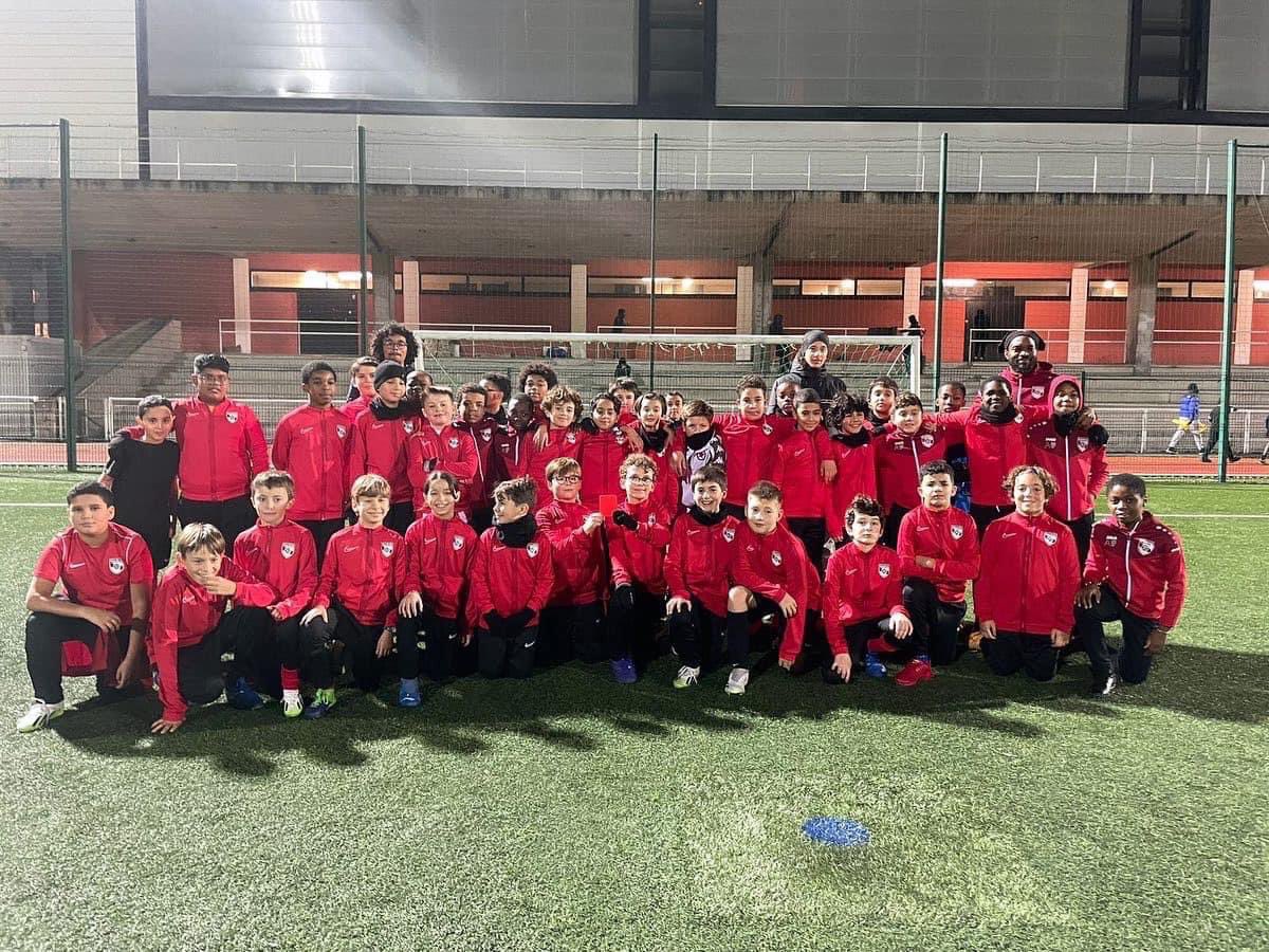 L’US PARIS XI se mobilise contre l’ #harcelement sous toutes ses formes 
Comme ses licenciées dites STOP🛑
,notre combat continue🙏🏼

Protégeons et aidons les victimes. 

#cartonrougeaucyberharcèlement #orangefootball #cyberharcelement #protegeonles