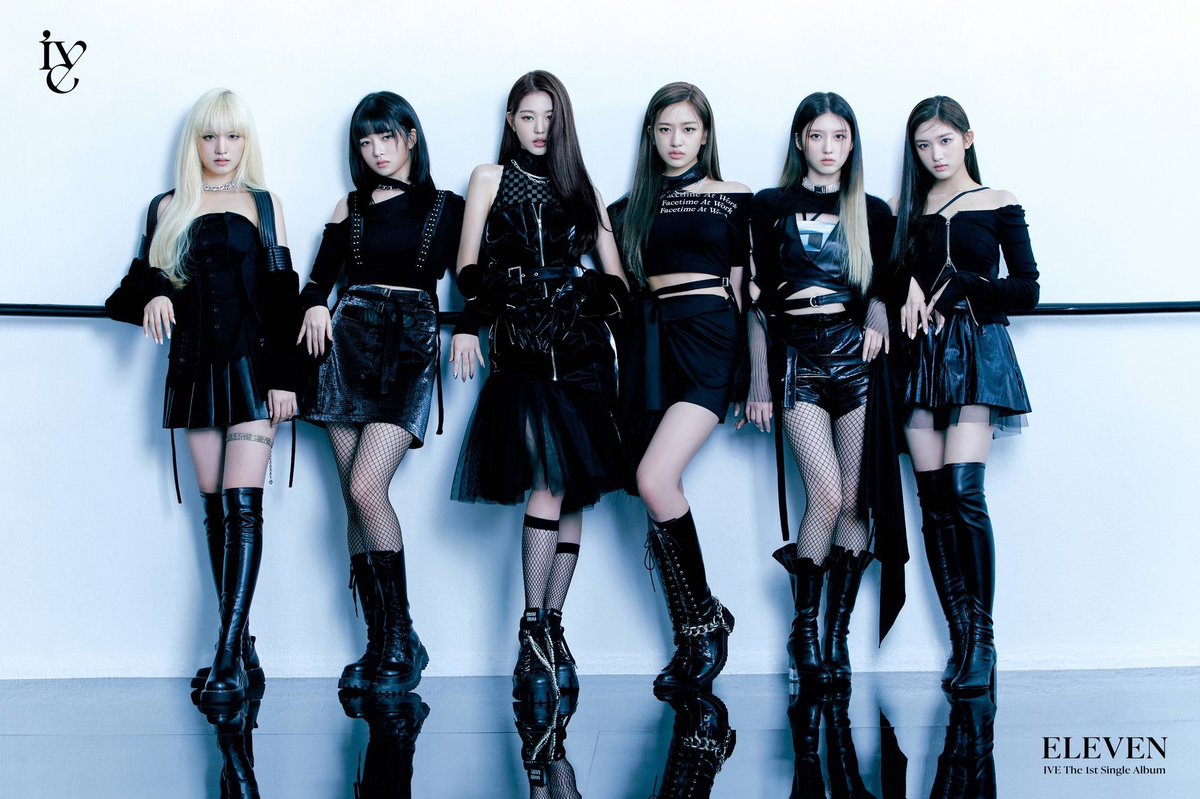 #HappyIVEday
#IVE_2nd_Anniversary
#우리의_DECEMBER_영원히_EVER ⭐
2주년 축하해🎉🎉
평이브 가보자고✨
