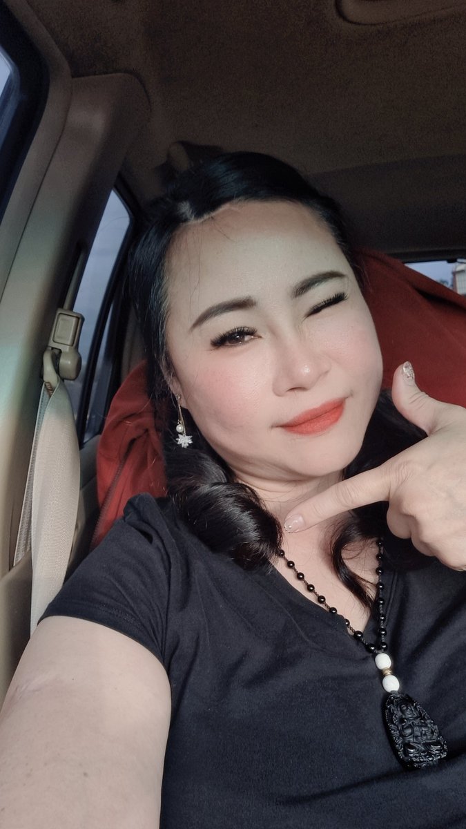 #累累累～回家換完行李繼續往南飄囉～高雄～台南
#高速公路分奔中🤭🤭🤭
12／2下午在左營做音樂公益活動有吃有喝歡迎來巧遇喔～
12／3在台南呦～想認識我的趕快預約嘿～錯過就下次囉～🤣🤣🤣
（#愛心留言+#分享轉推+#追蹤跟隨❤️
#大奶
#原味
#離婚熟女
#地方媽媽 https://t.co/BvamN1bXq3