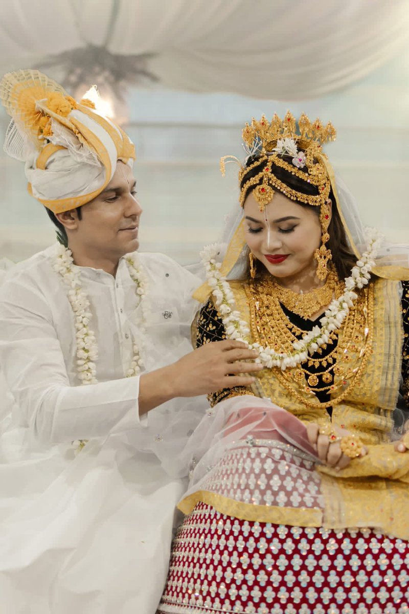 Gautam_SinghIRS's tweet image. Congratulations to Randeep Hooda & Lin Laishram !
The amazing couple solemnised their marriage in a very beautiful traditional Meitei wedding ceremony in Imphal, Manipur. #Meitei
@RandeepHooda