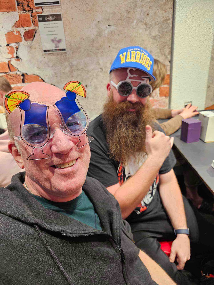 bea_dnd's tweet photo. Well we knew about the Sunglasses of Urza, but these glasses sure are fantastic!! Want a pair? Then come join us for Friday Night Magic! You might walk away with a snuggly beach towel or another fantastic spot prize!

#wpnpremium #summerofmagic #fridaynightmagic https://t.co/cnmT1Gjvhe