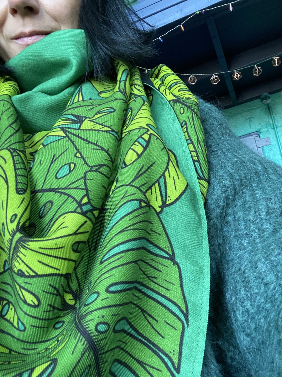 GLAGOW here I come! I’m at <a href="/KelvingroveArt/">Kelvingrove Art Gallery and Museum</a> TOMORROW - Sat 2nd Dec - 10-5 with <a href="/TeaGreenEvents/">TeaGreenEvents</a> &amp; I’ll have a couple of these cosy leafy lovelies with me too 🌿 

Excited to be exhibiting in this incredible venue

#kelvingroveartgalleryandmuseum #illustration #plantlover #shoplocal