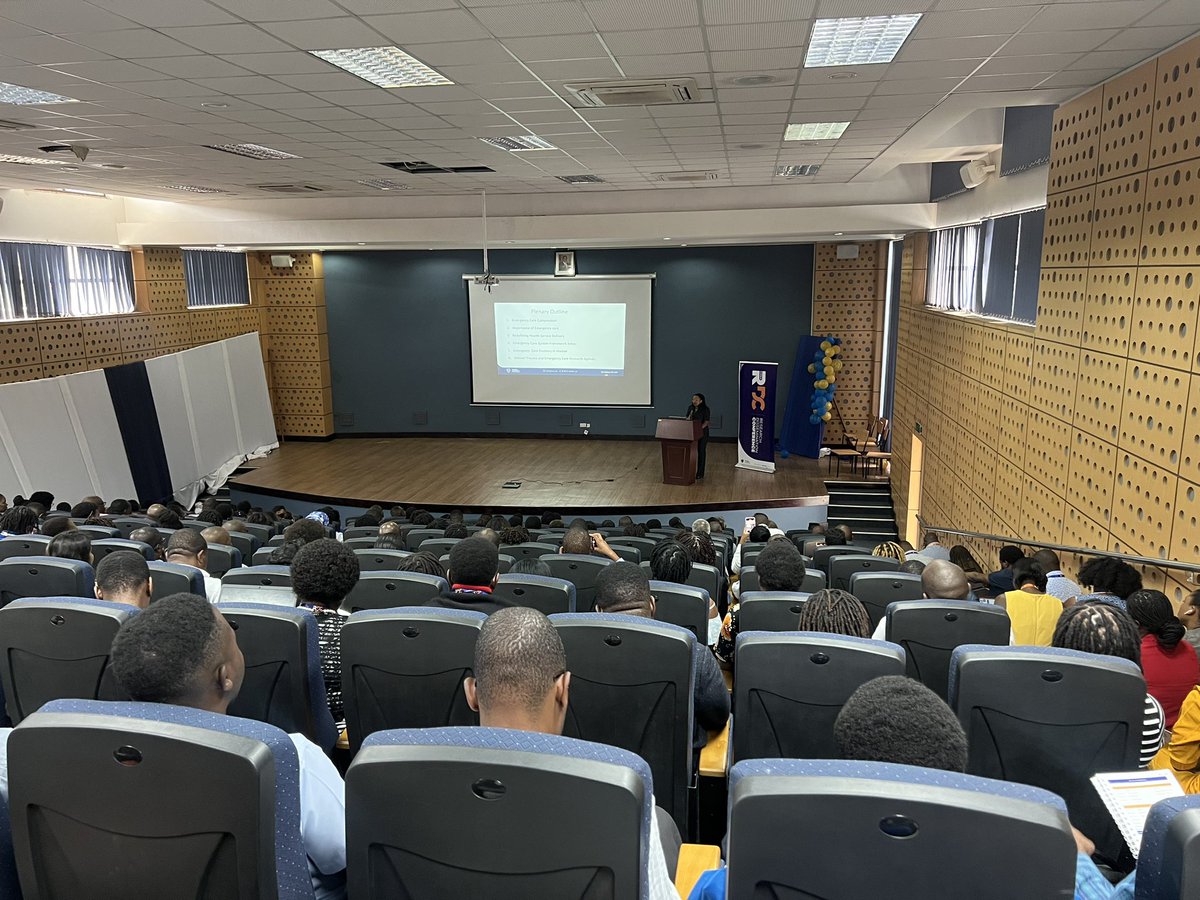 KUHeS_mw's tweet photo. Dr. Mulinda Nyirenda is currently leading the discussion at #2ndKUHeSRDC on The Dynamics of Emergency Care - the Researcher's exploratory paradise! Are you attending?
#IamAttending
#KUHeSRDC2023
#MW2063
#HealthResearch
#ExcellenceForLife https://t.co/92ulH22T9C