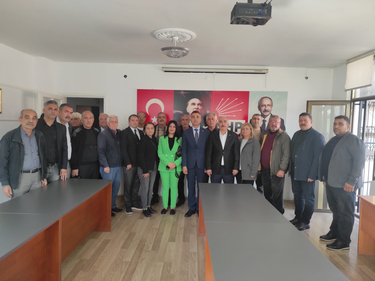 YÜREĞİR’E HİZMET HEDEFİYLE…
YARIM KALAN HİKAYEMİZİ TAMAMLAMAK İÇİN…

YÜREĞİR BELEDİYE BAŞKANLIĞI İÇİN BAŞVURU YAPTIK

KAZANDIK YİNE KAZANACAĞIZ…