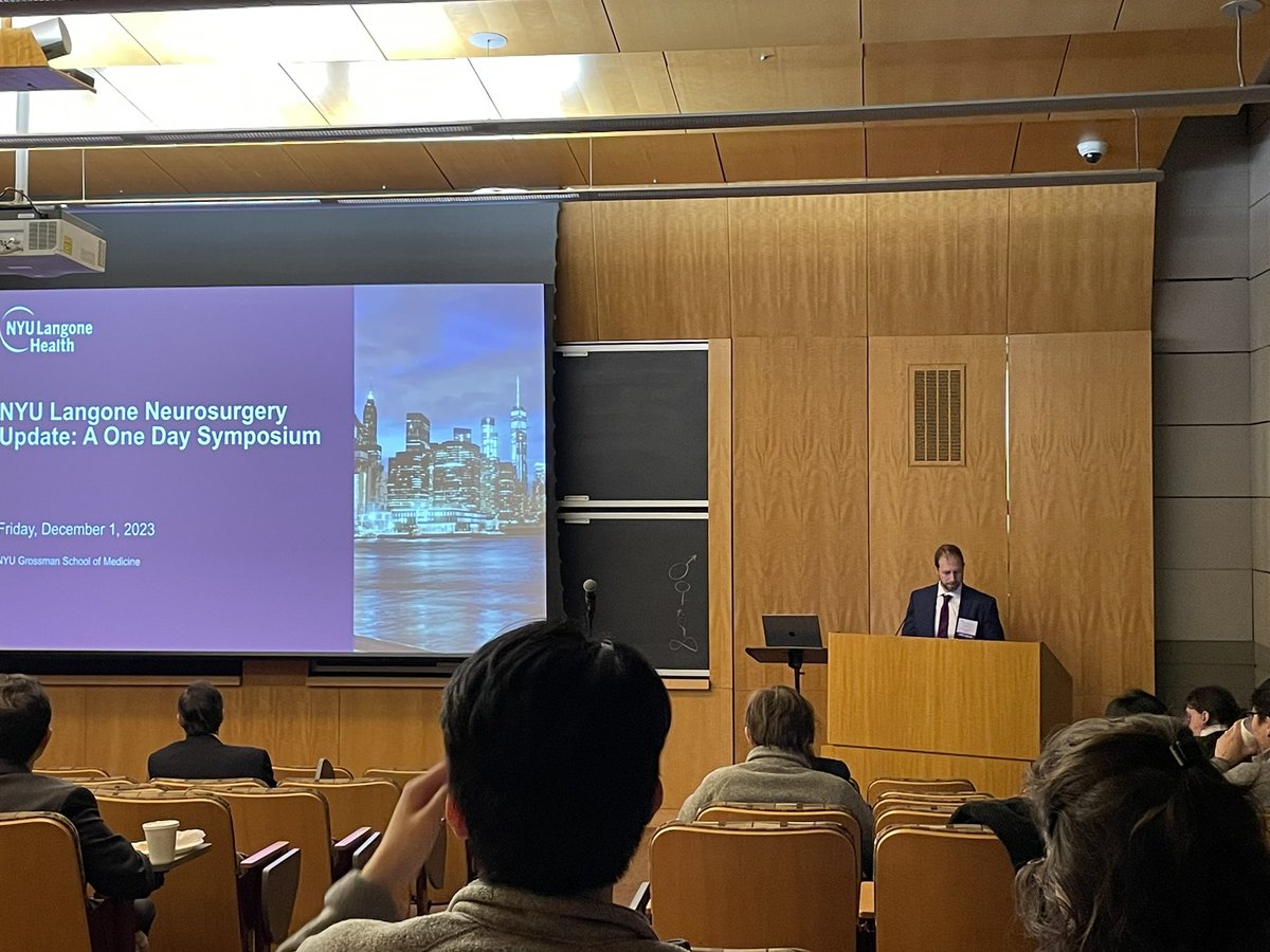 bsmayor98's tweet image. Ready for a great day of learning at the NYU Langone Neurosurgery Update! Learning from some of the best experts in their fields 🧠