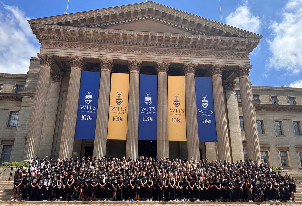 Well done to the Medical graduates of 2023 at Wits. Wits for GOOD. Once a Witsie, always a Witsie.  Wishing you well in your future endeavours and seeing you contribute to the upliftment of Society as a whole, irrespective of borders.