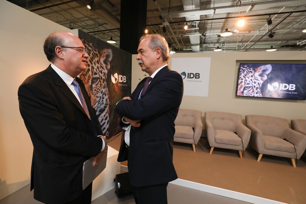 igoldfajn's tweet photo. The Green Coalition of regional development banks for the Sustainable Development of the #AmazonRegion announced plans to mobilize between $10B-$20B through 2030. @the_IDB is proud to coordinate the coalition as secretariat, lending technical and financial support to help meet our objectives. #COP28UAE https://t.co/lzq9TTwmjv