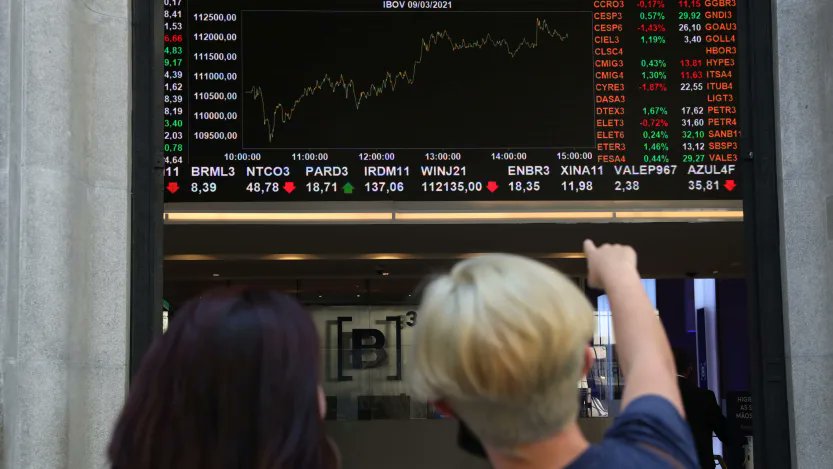 íon Itaú tweet media