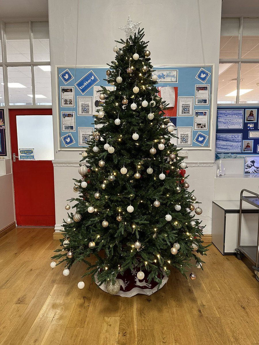 RosehillHT's tweet photo. That’s it, tree up, reindeer live, ambience set… the 1st of December starts with a bang at Rosehill 🥳 https://t.co/n8wsKBBpc2