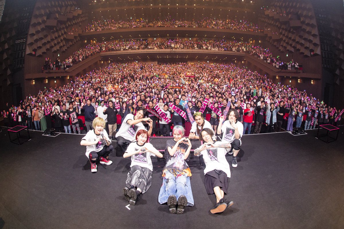 LiVE is Smile Always〜LANDER〜@大阪　
さいいいいいいいいいっっっっこうすぎぃぃぃぃぃ〜！！🎵🎶🎵〽︎🪄(オペラ風)
開幕から泣きそうになった🥲🥲🥲🥲🥲🥲🥲ただいまぁぁぁぁぁぁぁーーー！！！🥲🚀🚀🚀🚀🚀🚀🚀🌏🪐