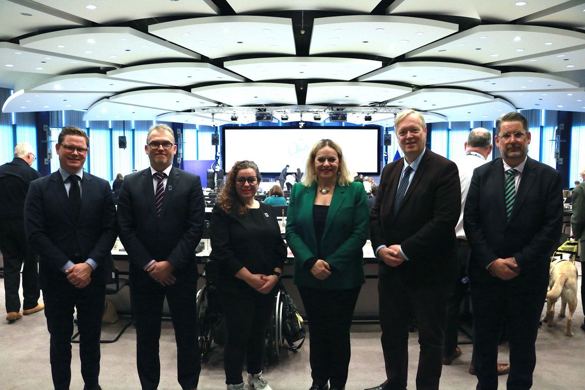 EUD_Brussels's tweet image. The #EDPD2024 &amp;amp; the Access City Award Ceremony come to an end! 🌐 EUD Board thank all participants representing the rights of persons with disabilities. Together, we amplify the voices of the deaf community for a Europe where everyone is included! #EDPD2023 #EUAccessCity