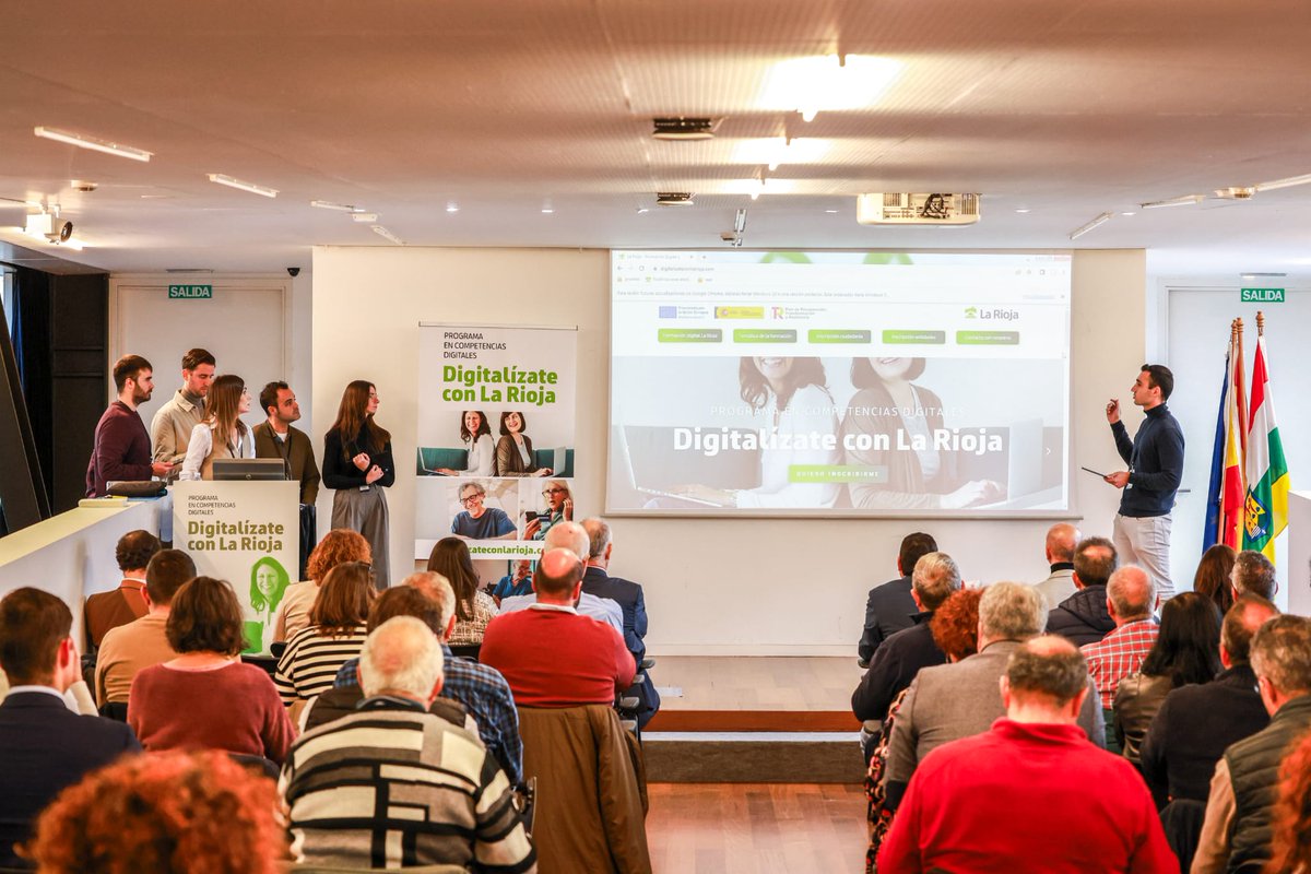 Arranca el programa “Digitalízate con La Rioja” un proyecto que recorrerá toda la región formando a más de 4.720 riojanos en competencias digitales. ¡Nos vemos en breve!

👉 Mientras conoce más sobre #DigitalízateLaRioja en su web digitalizateconlarioja.com