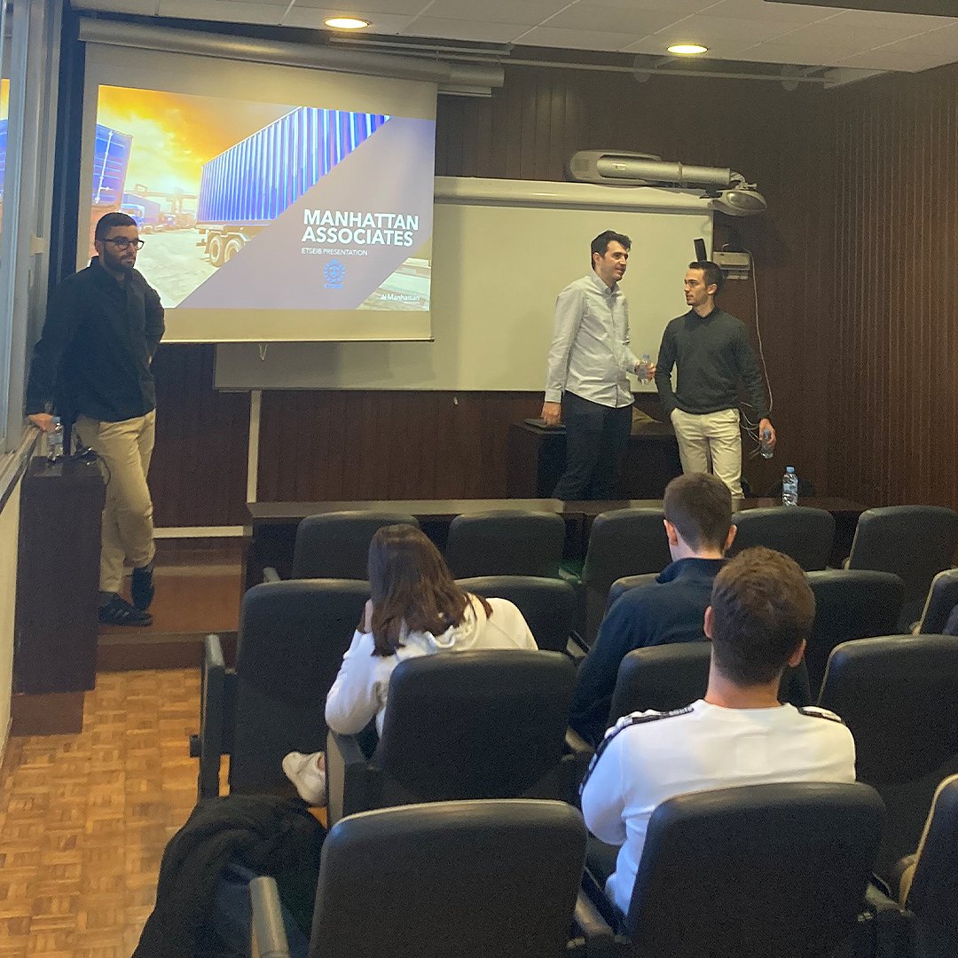 ETSEIB_UPC's tweet photo. Ahir a l'#ETSEIB de @la_upc vam tenir una nova sessió dels Dijous d'Orientació Professional, on l'empresa @ManhAssocNews ens va parlar sobre "Tecnologia Supply Chain que impulsa la vida i el comerç" https://t.co/sBuYHMcBxA