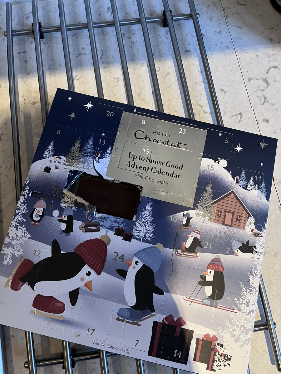 davidm4rtin's tweet photo. Sort it out @HotelChocolat, window 1 has the 24 chocolate in it, Christmas ruined, daughters in bits, wife livid, dogs confused and hungry https://t.co/u8CmY2lF6l
