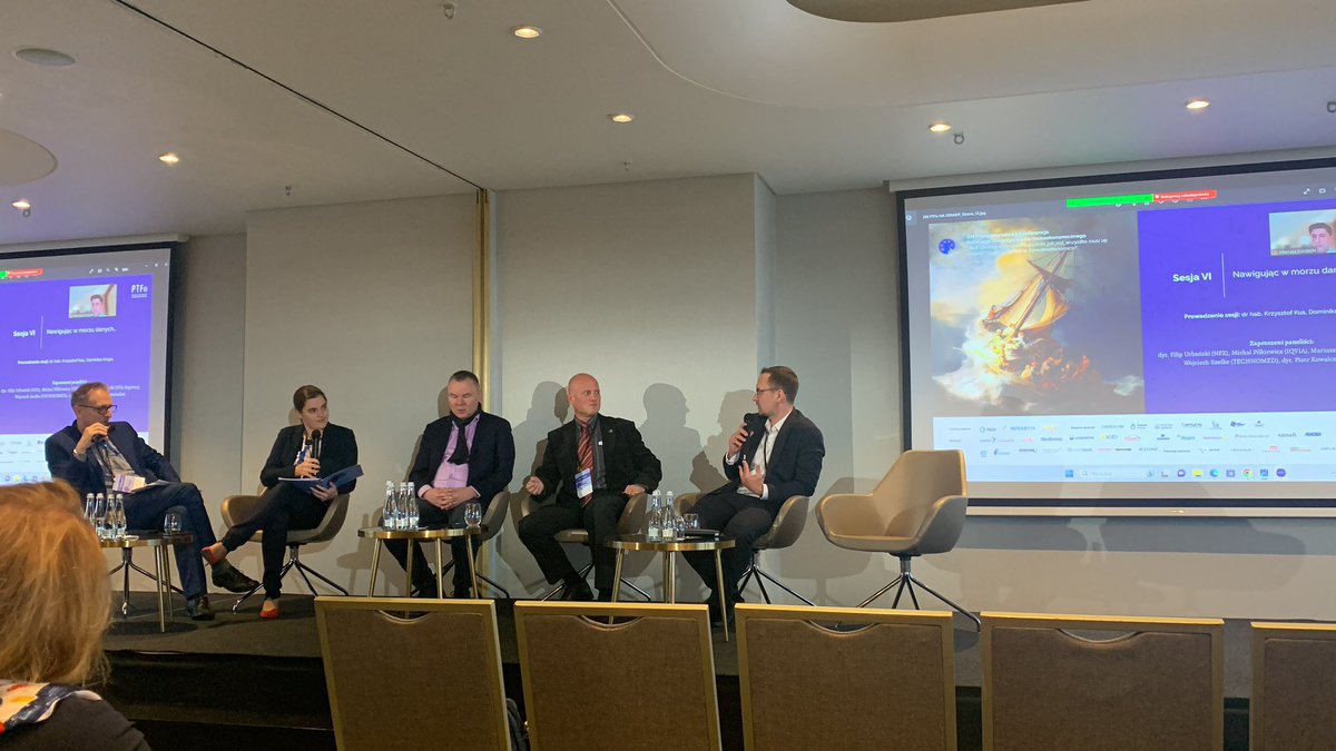 W kolejnej sesji panel ekspercki dyskutuje o wyzwaniach i przyszłości danych w systemie ochrony zdrowia <a href="/DomiKrupa/">Dominika Krupa</a> <a href="/krzysztof__kus/">Krzysztof Kus</a> <a href="/UrbanskiFilip/">Filip Urbański</a>