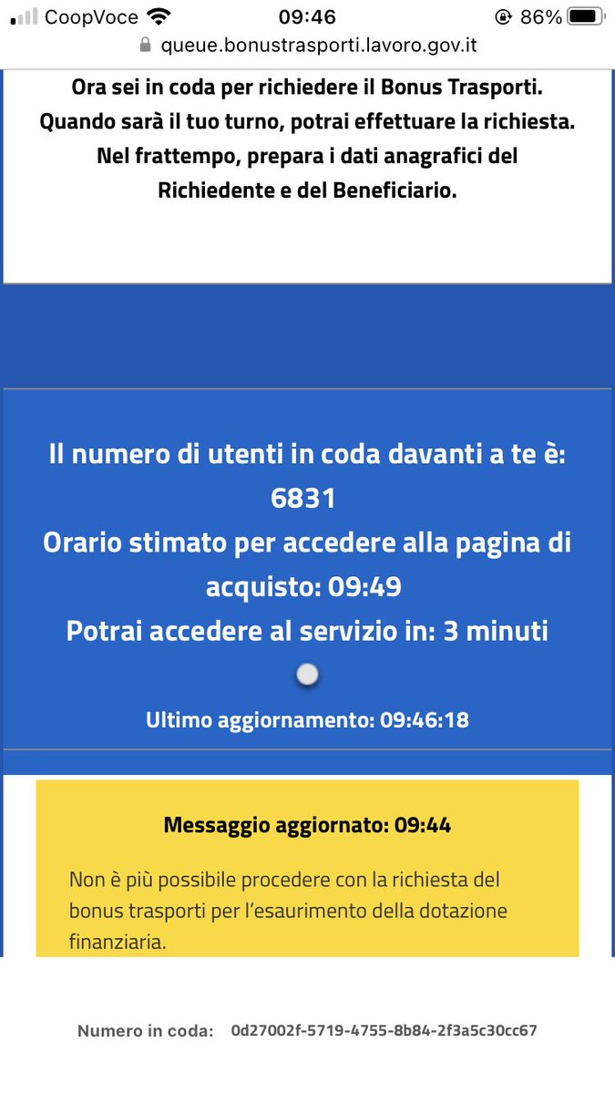 gryffjndor's tweet photo. entrata sul sito alle 8, prima mi dicono che la coda non è piú valida, riprendo posto in coda e quando stava a me mi sbattono fuori, prendo un’altra volta posto in coda e a tre minuti dal mio turno finiscono i fondi. 
vi divertite a prenderci per il culo?
#bonustrasporti https://t.co/zyfbgjsioj