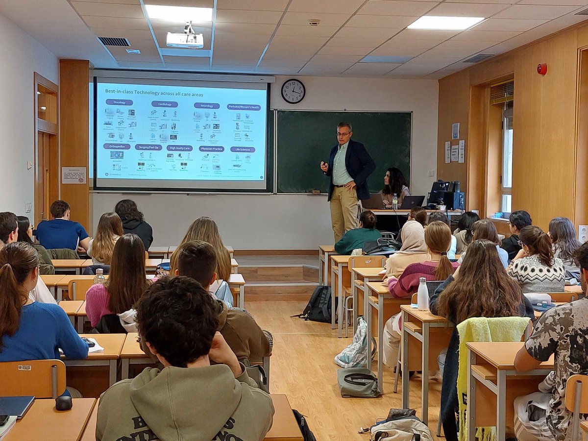 Grado en Ingeniería Biomédica (UVa) tweet media