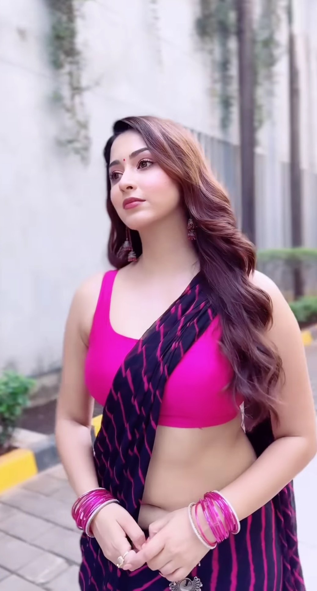 GAQEsV2acAAwosB?format=jpg&name=large