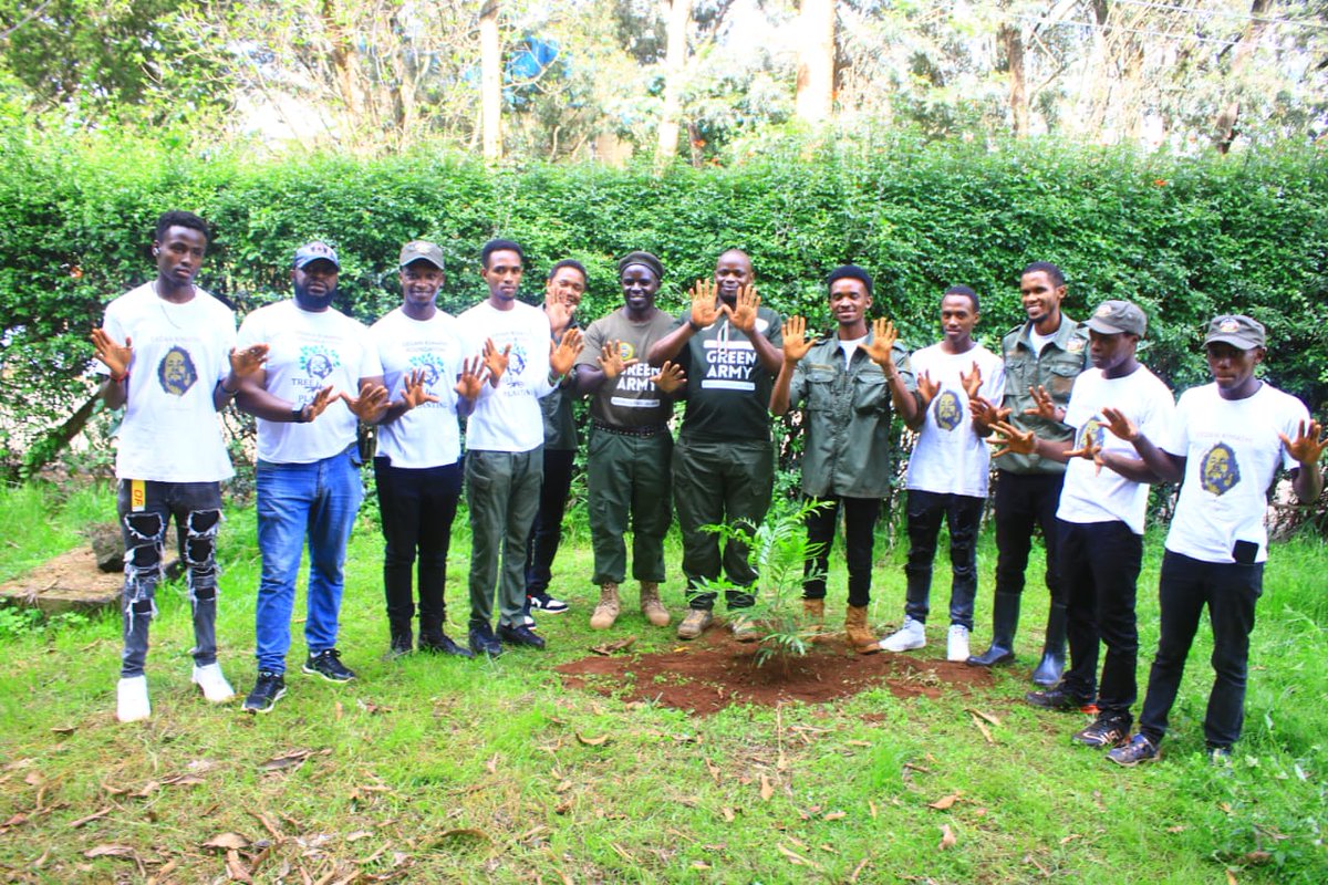 Planting hope, one tree at a time! 🌳 Excited to collaborate with #DKF and #KDF on @karasinga @evelynkimathi #15TREESNIWAJIBUWETU. Join us in making a difference with #TREESFORBETTERLIVES. 🌍🌱