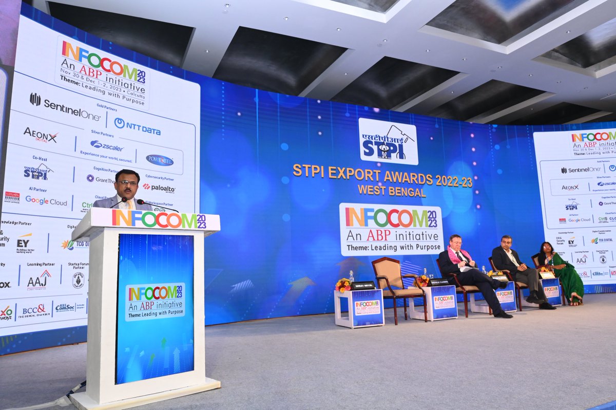 stpi_kolkata's tweet photo. Sh. Manjit Nayak, Director, STPI Kolkata delivered welcome address to Indian IT behemoths in West Bengal during STPI Export Awards 2022-23 at #INFOCOM2023 and shared his thoughts on how #STPIINDIA has been supporting the IT industry since it's inception.
@arvindtw @infocomconnect https://t.co/460PDHmm8A