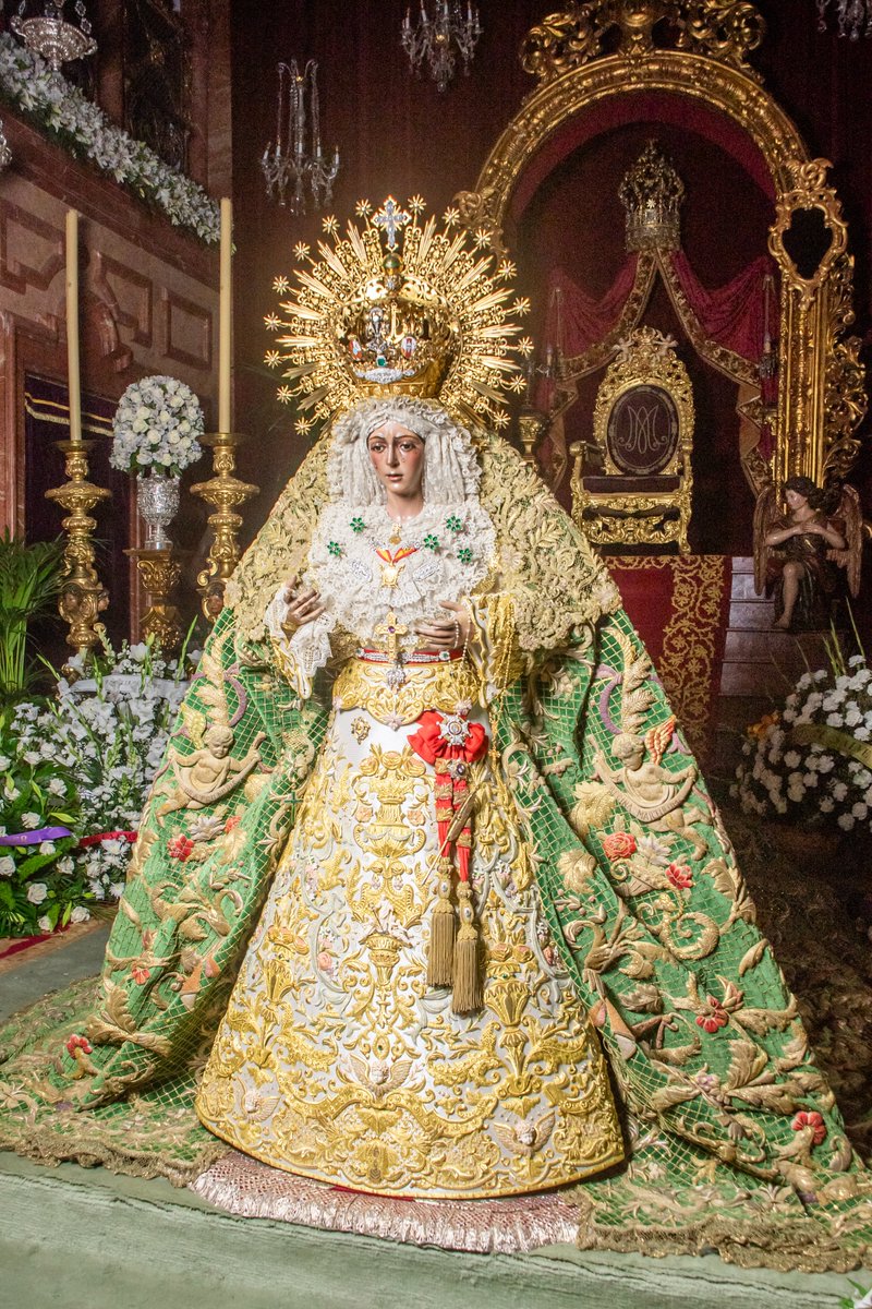Y llegó Diciembre...
<a href="/Hdad_Macarena/">Hermandad de la Macarena</a> <a href="/CarmenDSalteras/">El Carmen de Salteras</a>