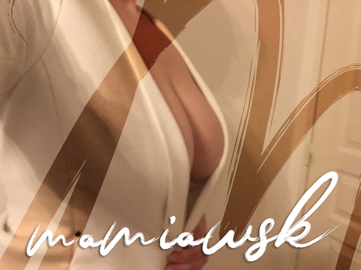 mamiawsk's tweet photo. #VendrediSeins en télétravail, est-ce une tenue adaptée ? 😏
@PartageDefiHot @OrgasmicGroup
@AmatricesF @adults_RT
#bbw #hotgirl #frenchgirl #hotmilf #hotwife #sexy #mym #amatrice #erotisme #exhib #homemadesex #milf #adult #amateur #mymgirls #vendredisein https://t.co/zs10hrOsJ4