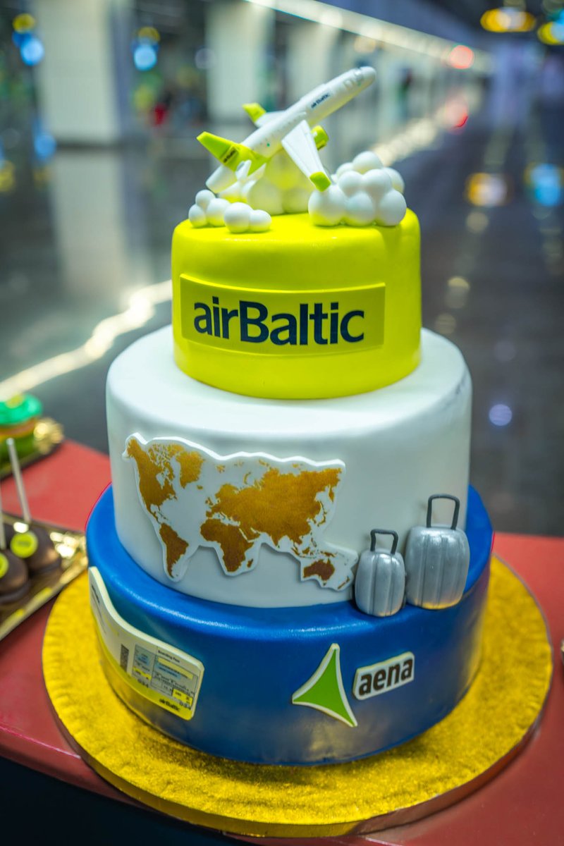 airBaltic tweet picture