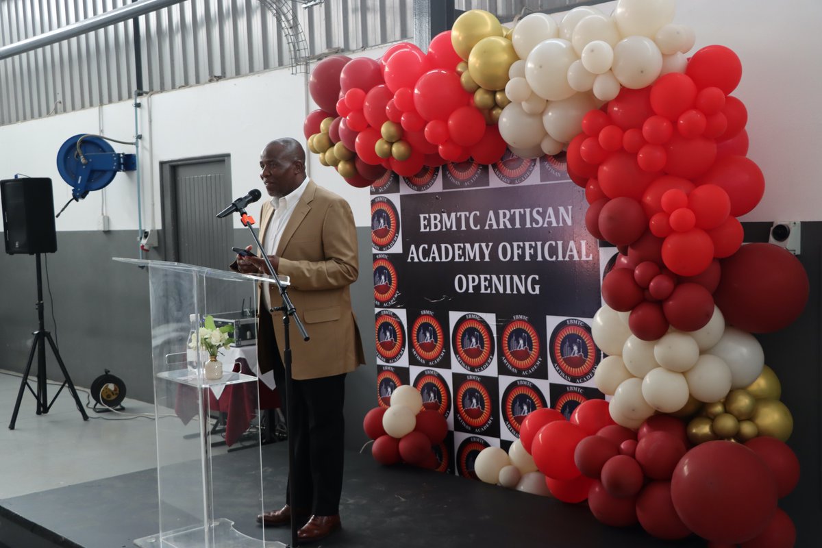 NUM_Media's tweet photo. NUM celebrates 30th years of existence of @EBMTC . This centre has been a catalyst for transforming lives of workers through educational empowerment &amp;provision of essential skills. This year, the centre is proudly celebrating 107 Qualified Artisans &amp;340 Labour Law https://t.co/pjYhdo2LFU