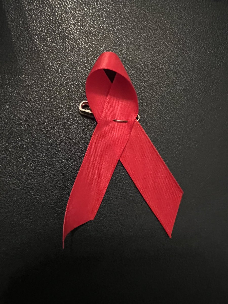 Happy #WorldAIDSDay2023. Let’s finally end all new cases of HIV by 2030! Good luck to all my friends at the @THTorguk today. An incredible social cause! Please donate generously for them @RichardAngell @katiehwclark