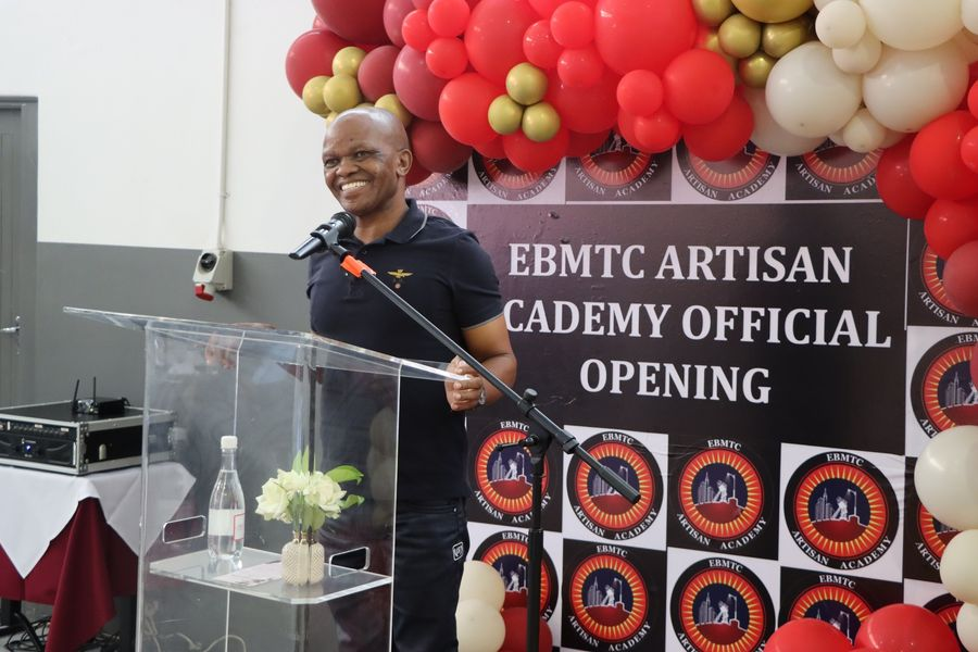 _cosatu's tweet photo. #NUM today celebrates the 30th incredible years of the existence of #ElijahBarayi Memorial Training Centre . This centre has been a catalyst for transforming lives of workers through educational empowerment and provision of essential skills. @SABCFullView https://t.co/eb3rnJLm6w