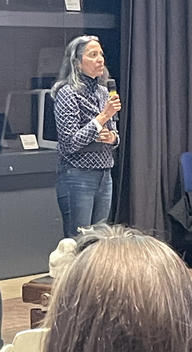 ArchiBarac's tweet image. The book launch for #EverydayStreets hosted the #CUBE @LdnMetArts was categorically the best #researchevent that @LondonMetUni has ever seen! With an audience of well over 100 singing along to Petula Clarke’s Downtown, it was both informative and entertaining! @Research_LMArts