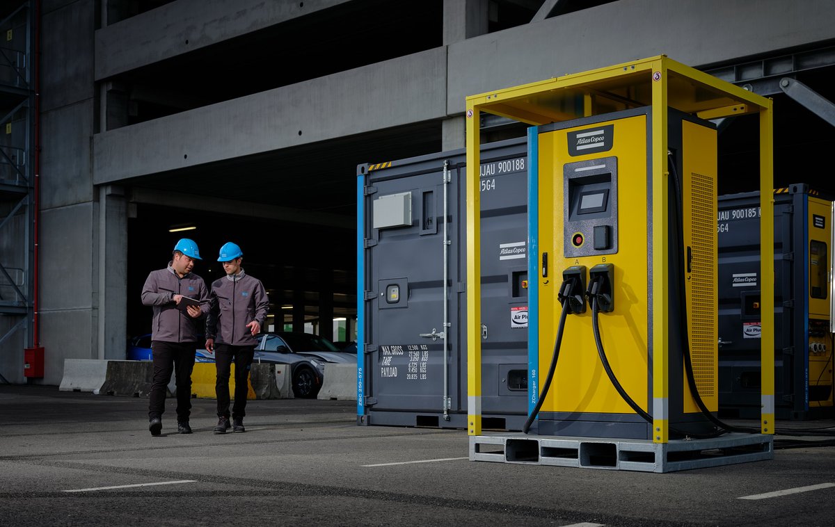AtlasCopcoDE's tweet photo. Energieeffizienz steigern &amp; Stromversorgung optimieren 💯 

Ob auf Baustellen, bei Veranstaltungen oder in der Fertigungsindustrie – mit unseren Energiespeichersystemen müssen Sie keine Abstriche machen!

👉 https://t.co/DRVKpOjDH8

#AtlasCopco #ShowTheEnergy #ESS #FutureIsNow https://t.co/nFnj3OgSyX
