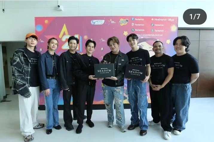 just4fluke's tweet photo. Ig: notemakeup

#เจ้าแก้มก้อน #fluke_natouch
#flukeshadow
#Shadowเงาล่าตาย
#ViuShadow https://t.co/uF3N2qzRsb